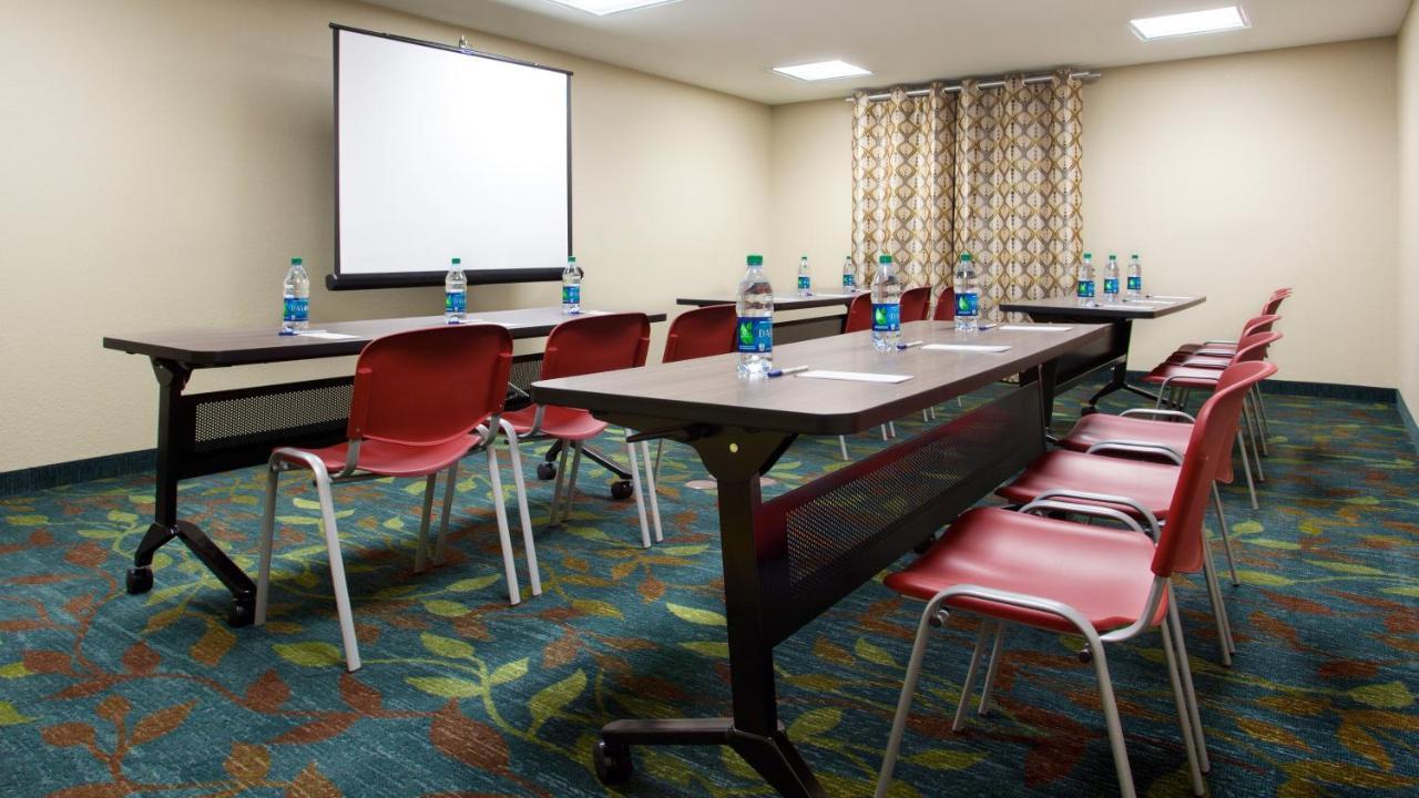 Candlewood Suites Carrollton By Ihg Eksteriør bilde